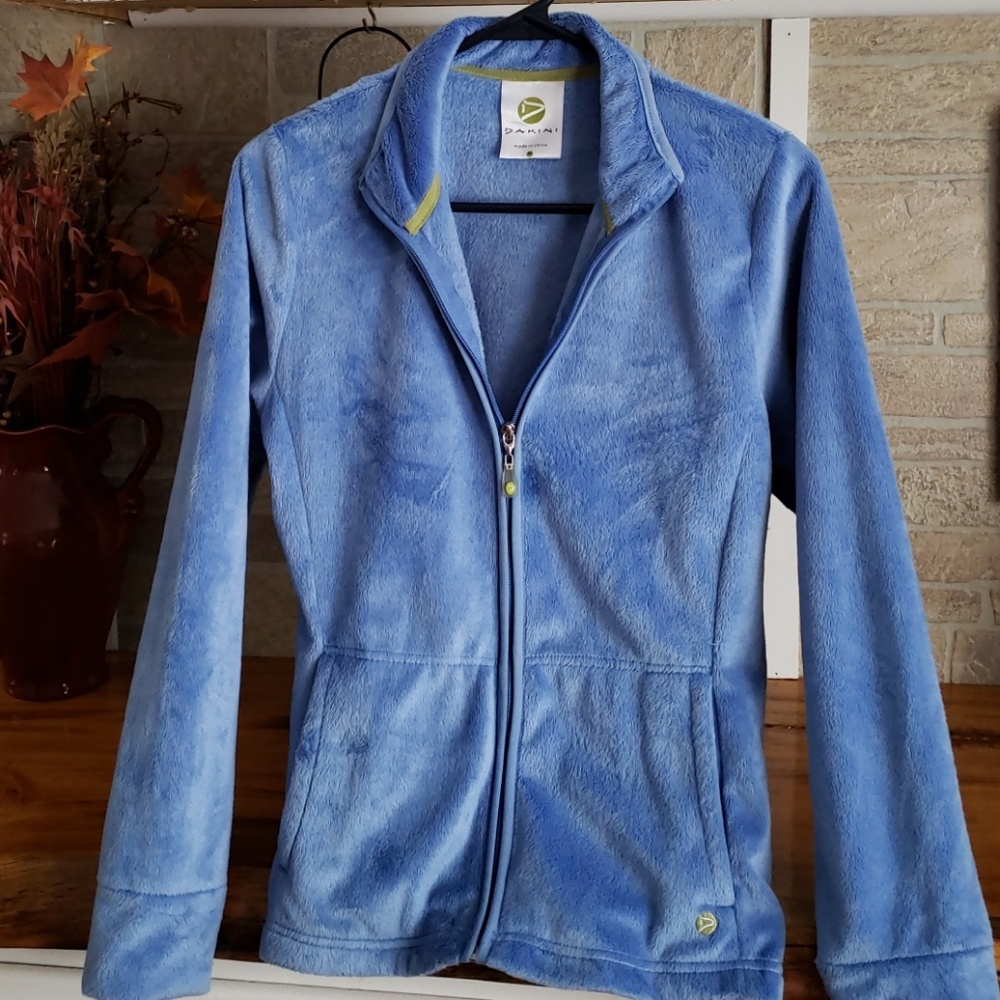 Womens fleece jacket.